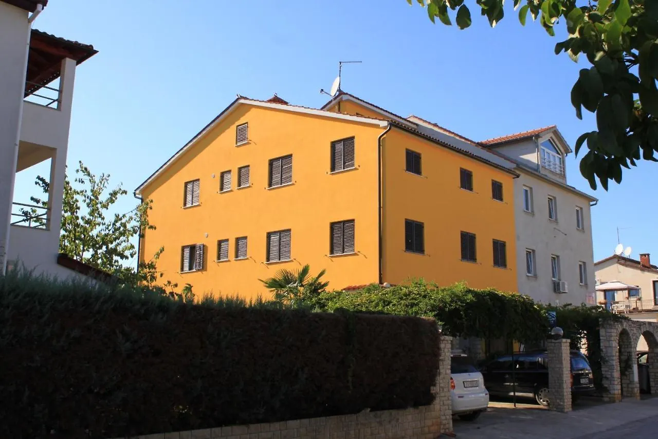 Studio Fazana 7234A Guest House