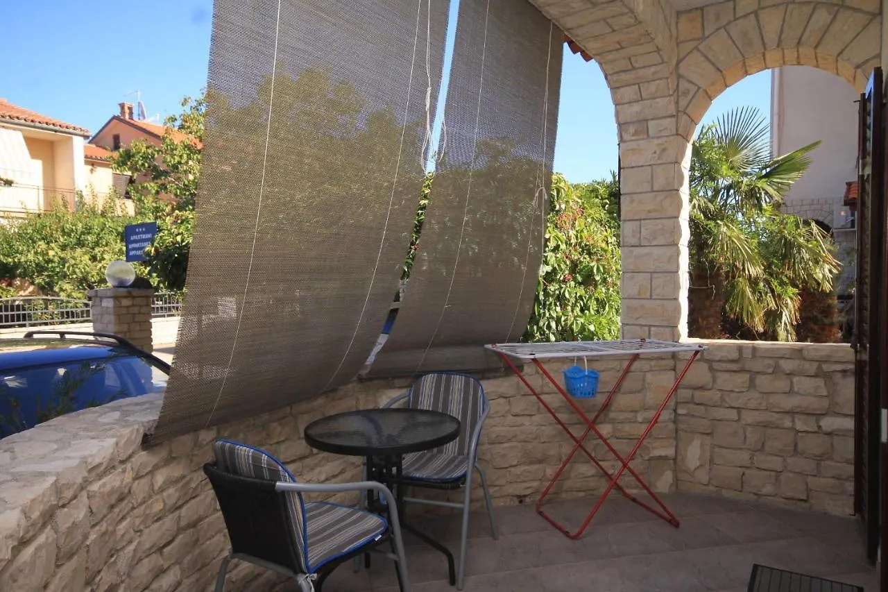 Studio Fazana 7234A Guest House Croatia